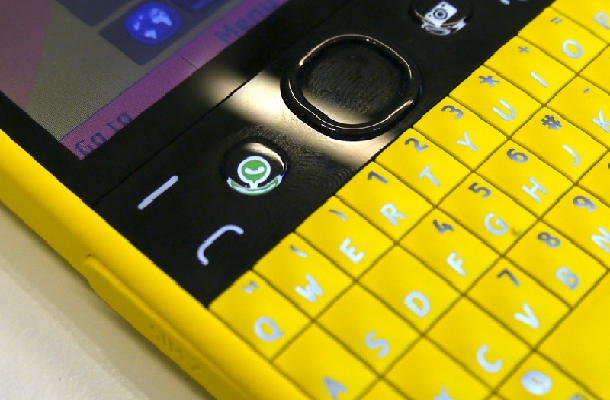 Nokia launches qwerty whatsapp phone: asha 210