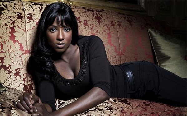 Geek insider the 10 sexiest women in genre television 12 Tarathorton_geekinsider