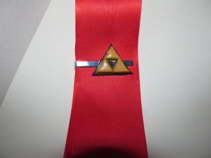 Geek insider geeky love: a very geeky engagement 29 Geeky tie clip