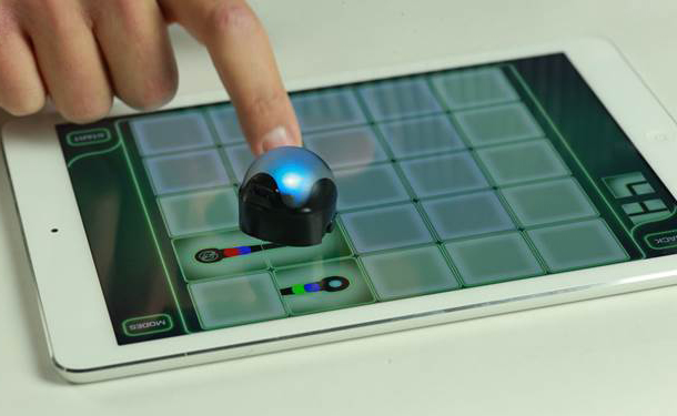 Meet ozobot, the thimble-sized smart robot equipped to follow your lead