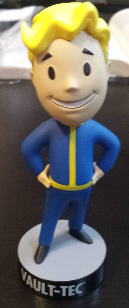 Vault boy bobble head, loot crate exclusive, november 2015 subscription box