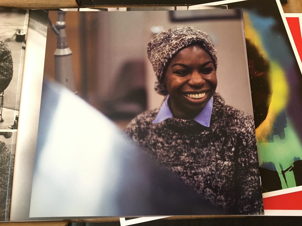 Geek insider vinyl me, please december edition: 'nina simone sings the blues' 21 Img_2939