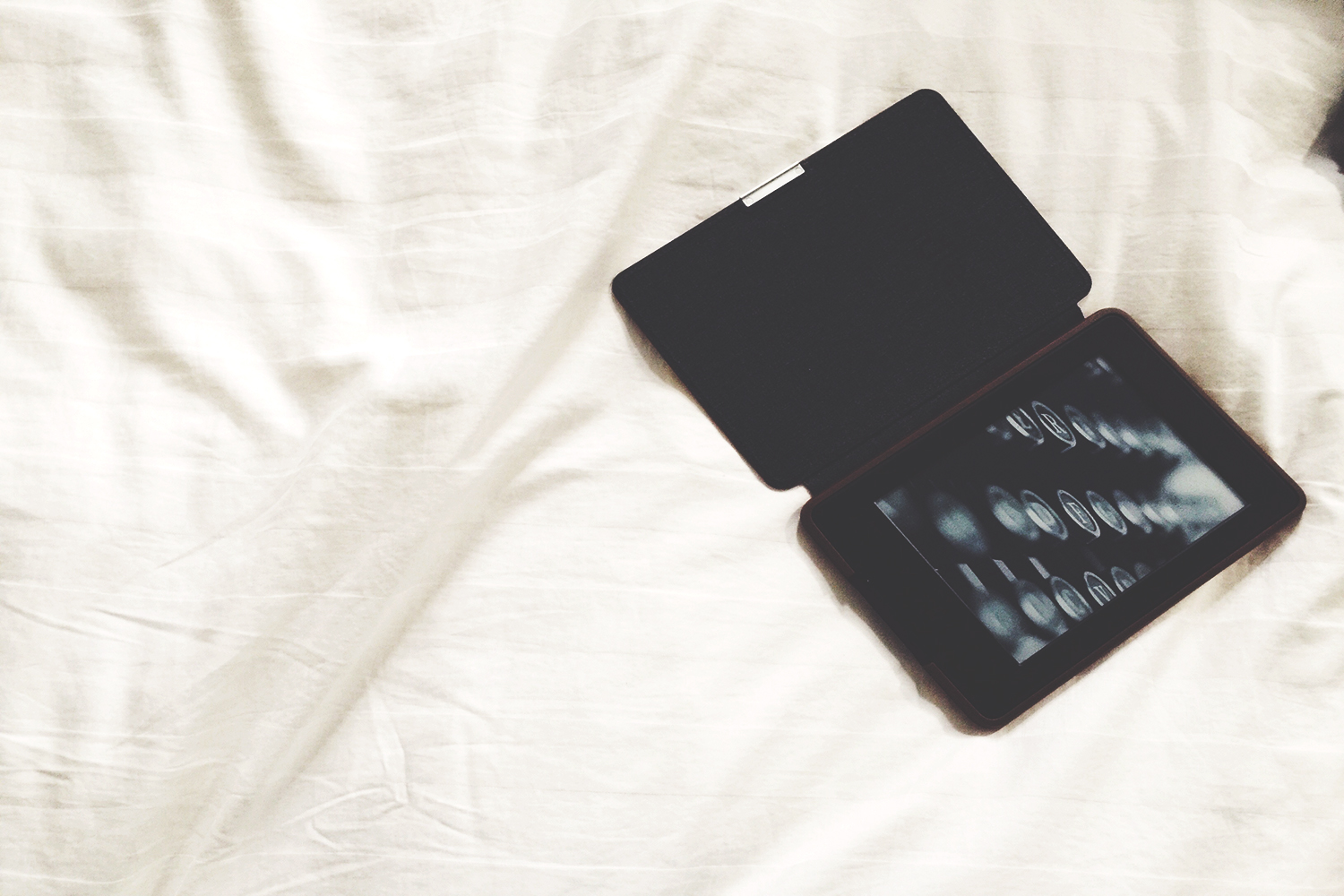 Kindle book deals: ‘woke up lonely: a novel’ by fiona maazel