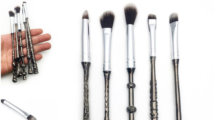 Harry potter makeup wand brush