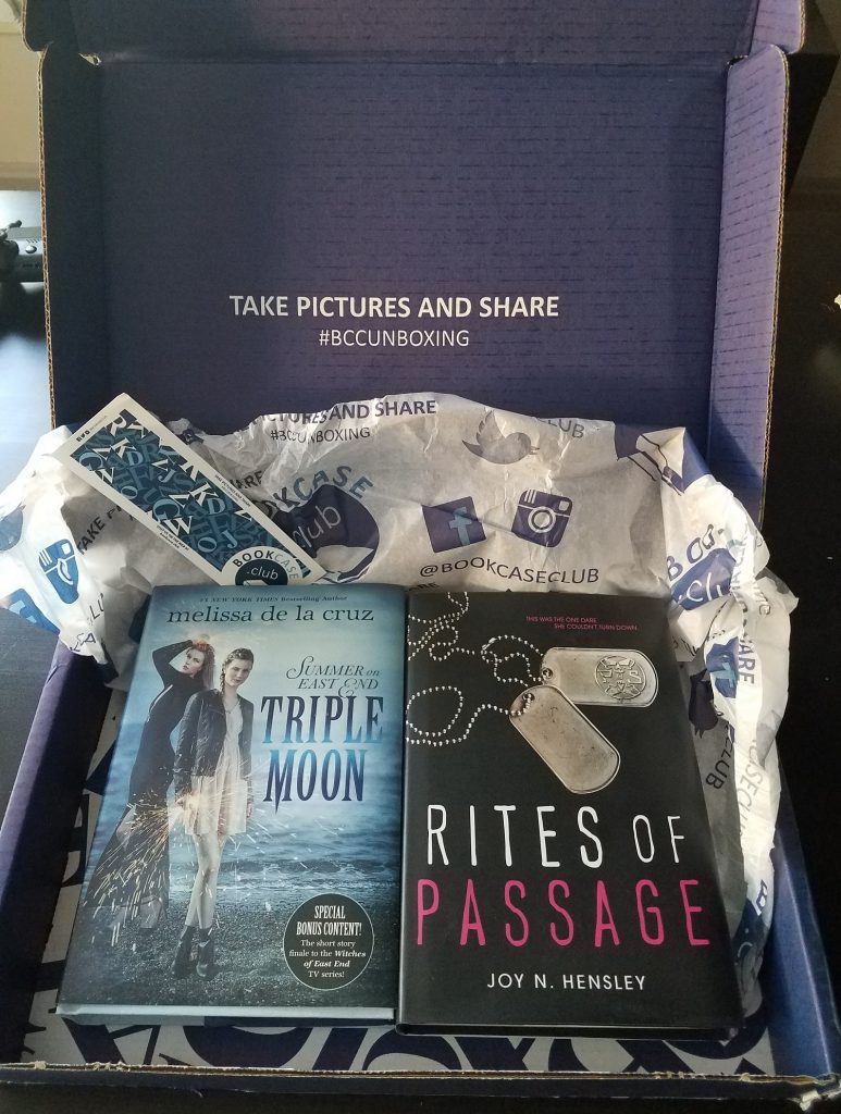 Geek insider, geekinsider, geekinsider. Com,, august’s bookcase club unboxing has sorceresses, soldiers, and struggles, creators corner