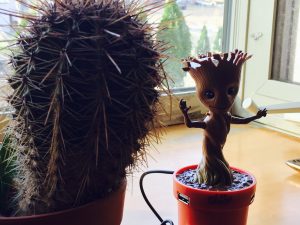 Geek insider charge up and get down with this groot usb charger from thinkgeek 2 Geek insider, geekinsider, geekinsider. Com,, charge up and get down with this groot usb charger from thinkgeek, living