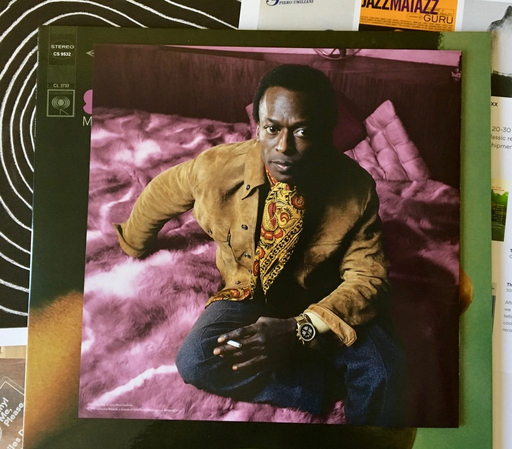 Geek insider vinyl me, please december edition: miles davis 'sorcerer' 18 Geek insider, geekinsider, geekinsider. Com,, vinyl me, please december edition: miles davis 'sorcerer', entertainment