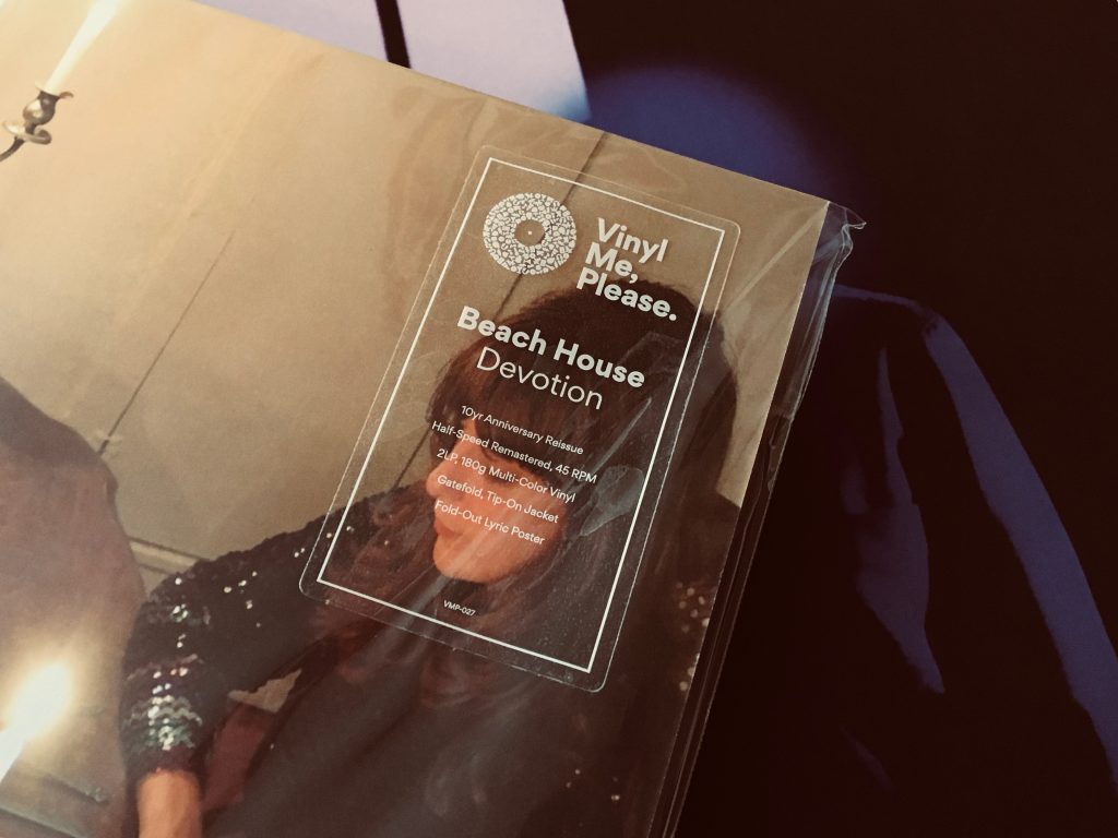 Geek insider vinyl me, please march edition: beach house 'devotion' 8 Geek insider, geekinsider, geekinsider. Com,, vinyl me, please march edition: beach house 'devotion', entertainment