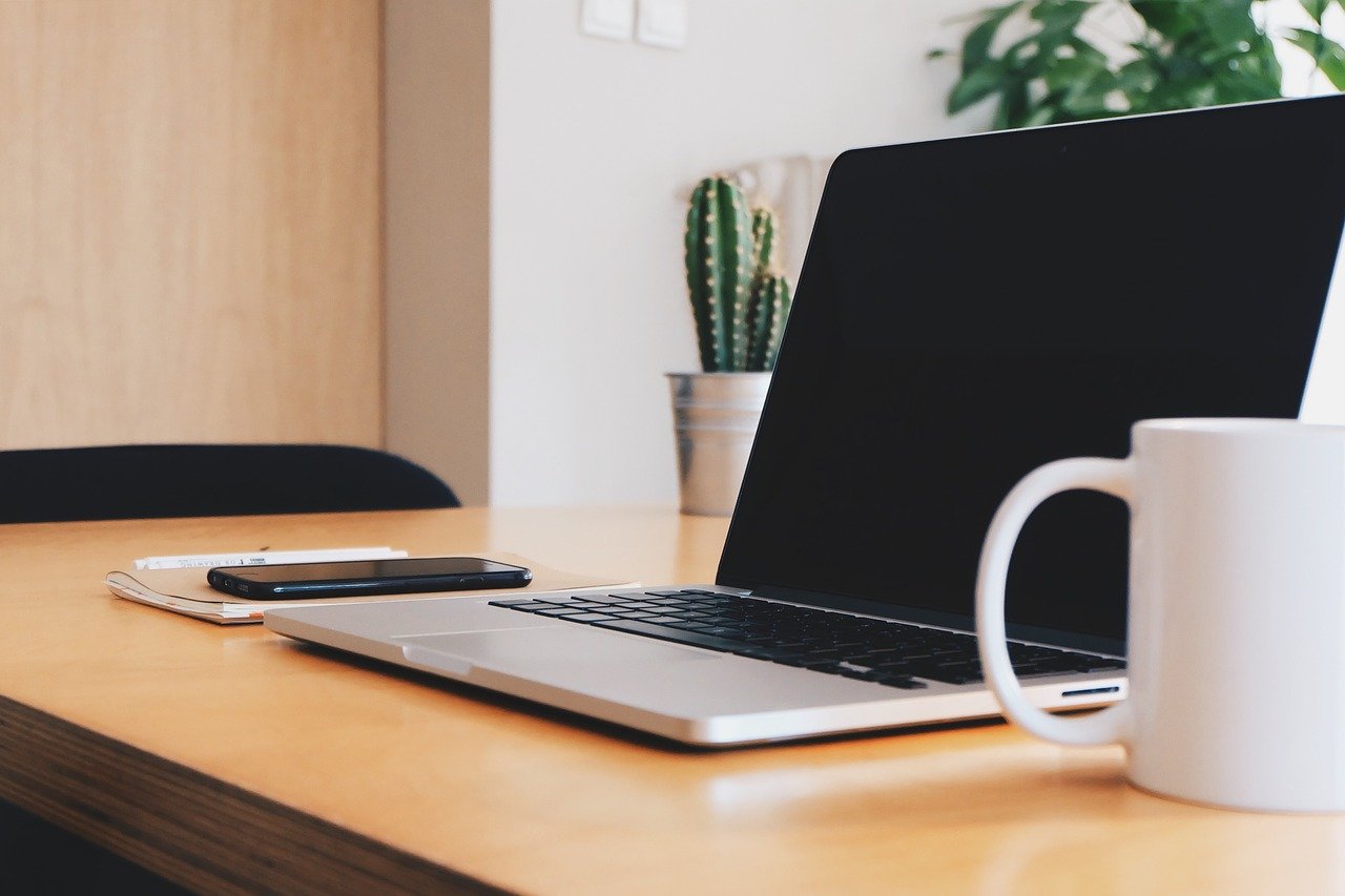 Charge a laptop with solar power
