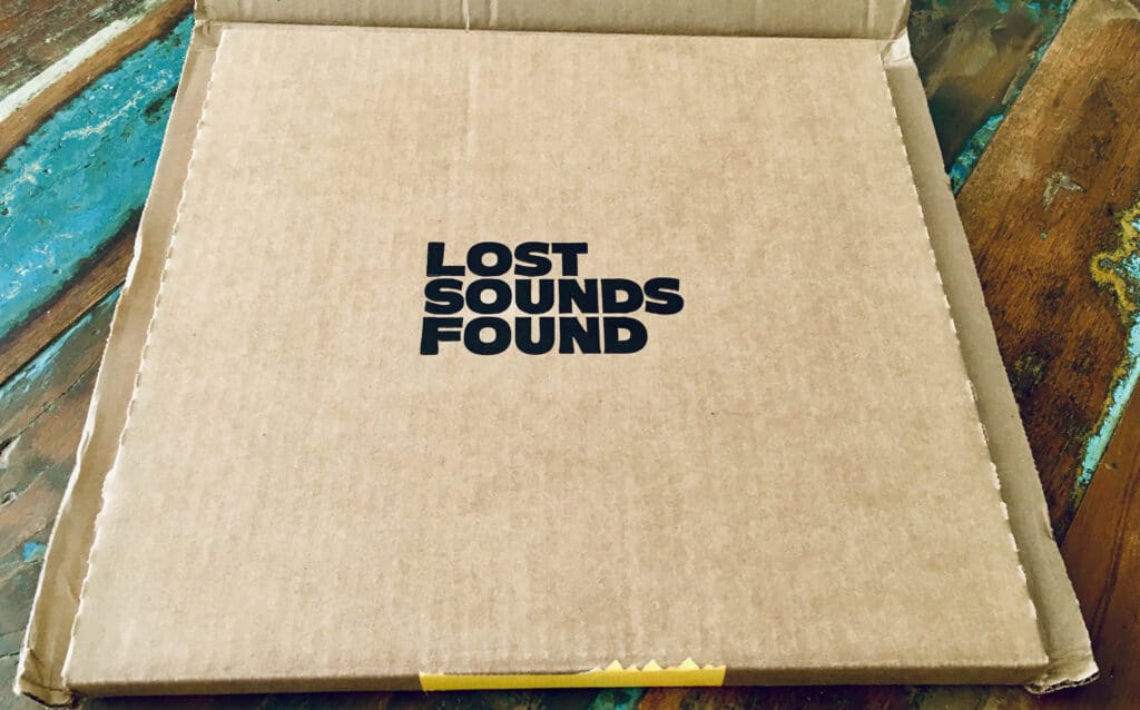 Geek insider, geekinsider, geekinsider. Com,, vinyl me, please july 2021 unboxing: merle haggard 'i'm a lonesome fugitive', entertainment