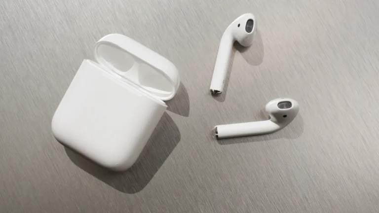 How to make your airpods fit better