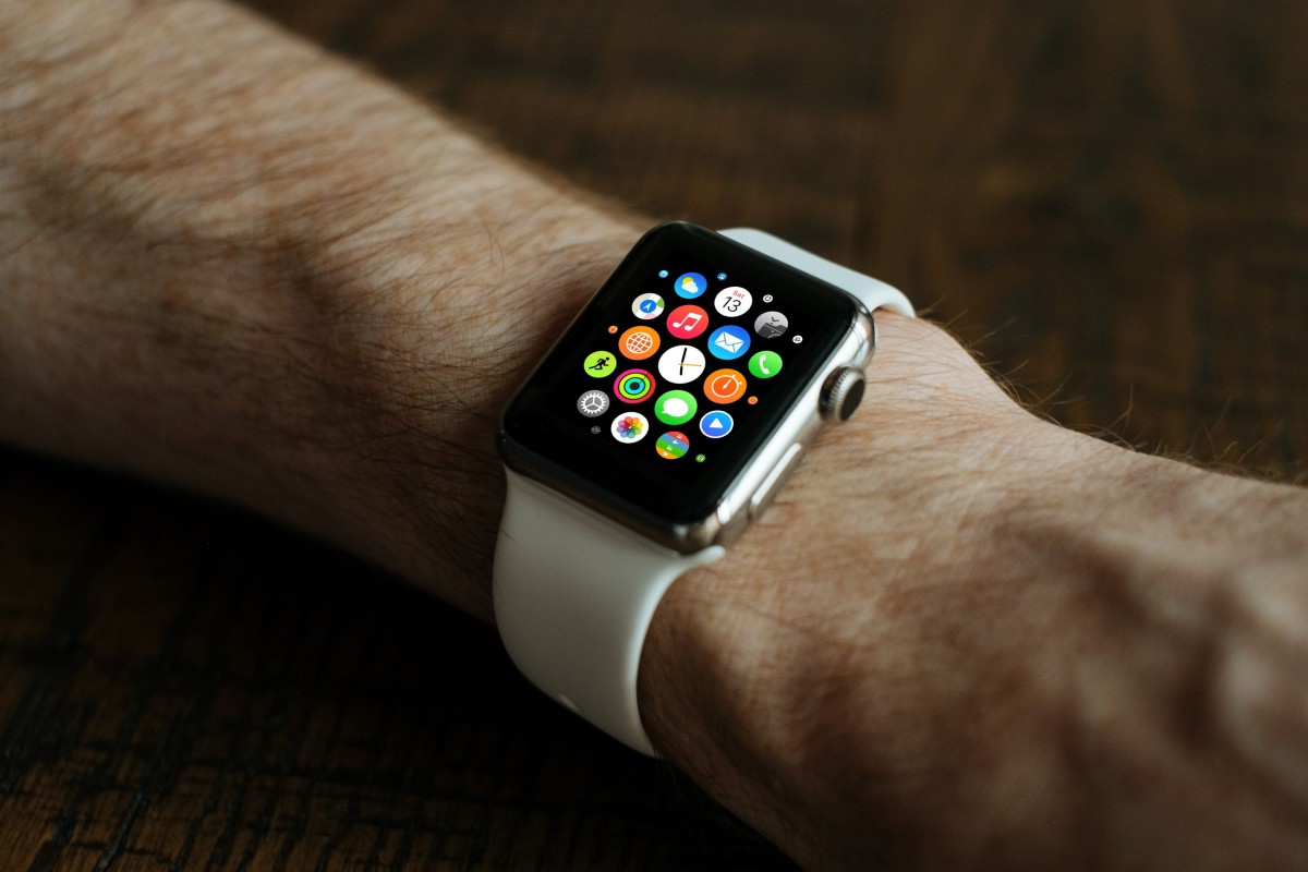 How to install clockology on your apple watch to use this flux capacitor face & more