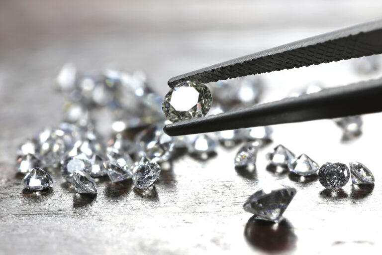 Guide to choosing the right lab-grown diamonds vendor