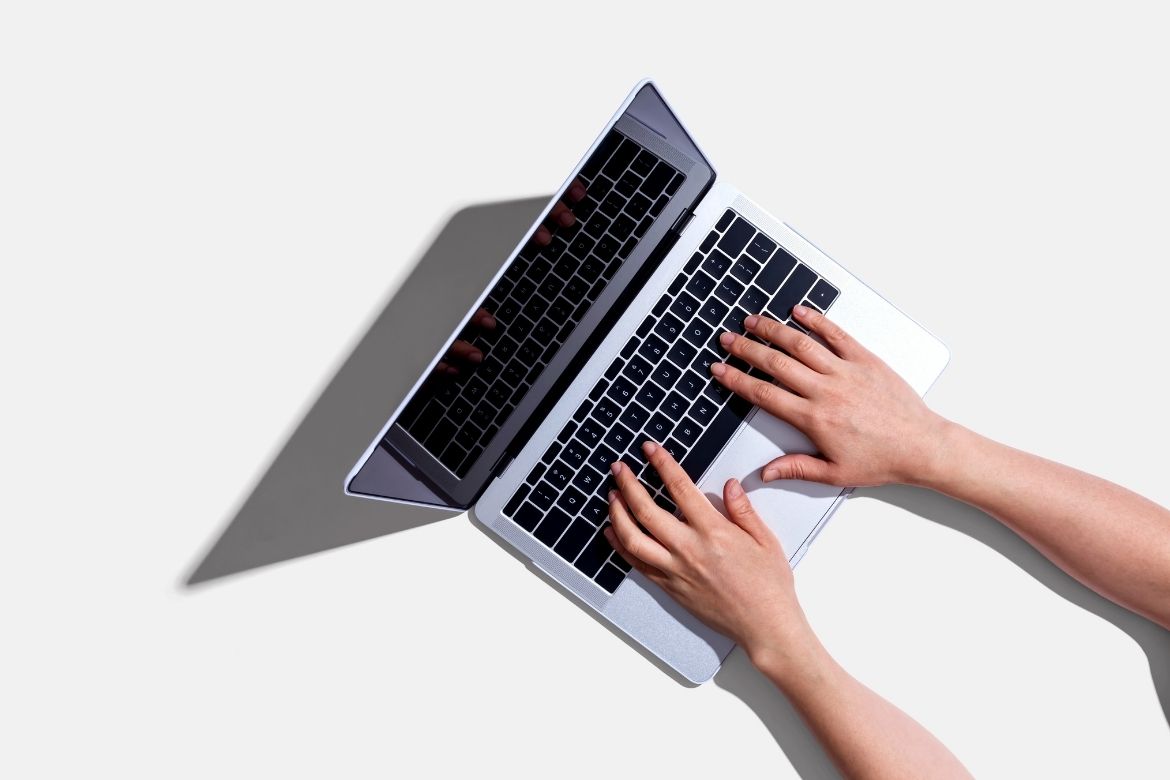 How to start an online charity website