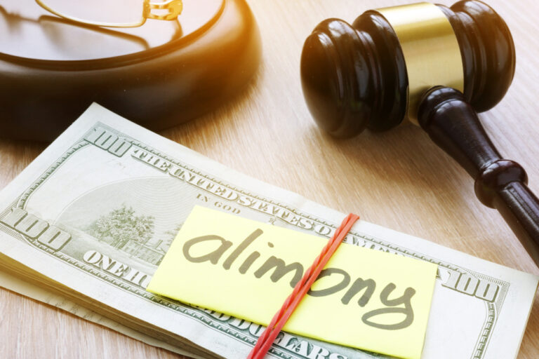 What is alimony & how does it work?