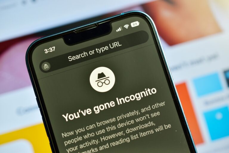 Geek insider, geekinsider, geekinsider. Com,, think you're invisible in chrome's incognito mode? Think again! , explainers