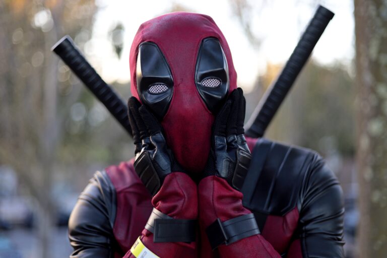 Geek insider, geekinsider, geekinsider. Com,, the new deadpool and wolverine trailer is here, business