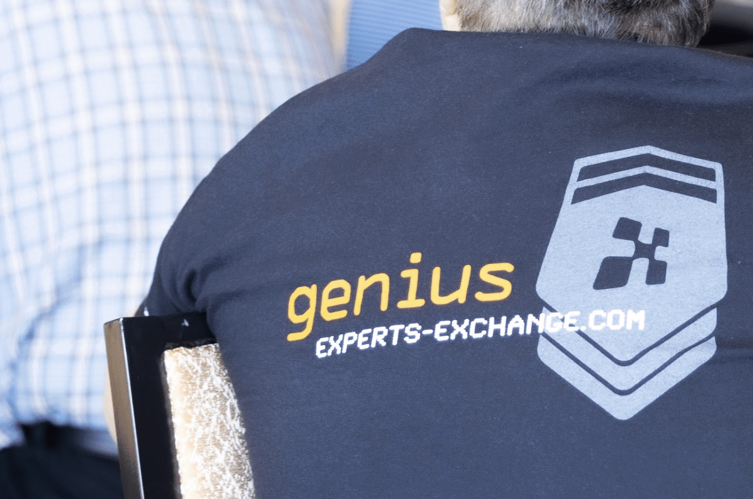 Experts exchange human intelligence