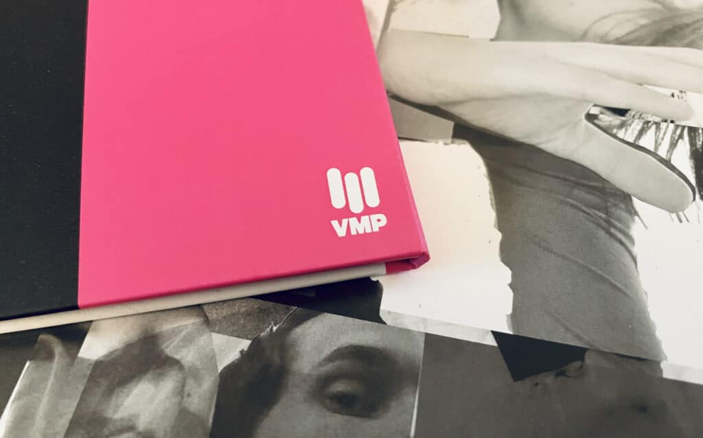 Geek insider, geekinsider, geekinsider. Com,, vinyl me, please unboxed: broadcast 'tender buttons', reviews