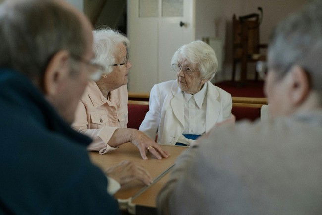 Geek insider, geekinsider, geekinsider. Com,, the ultimate checklist for selecting the right assisted living community, security