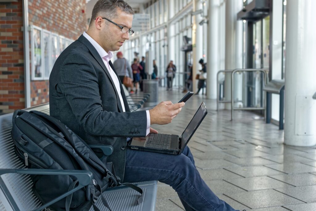 Geek insider managing mobile devices like a pro: tools and tech you should know 2 Geek insider, geekinsider, geekinsider. Com,, managing mobile devices like a pro: tools and tech you should know, business