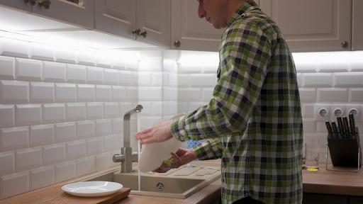 3 smart ways to save money on a water heater in 2026