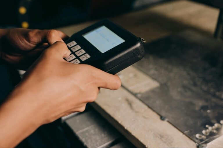 Geek insider, geekinsider, geekinsider. Com,, how smarter bom management speeds up manufacturing lead times, business