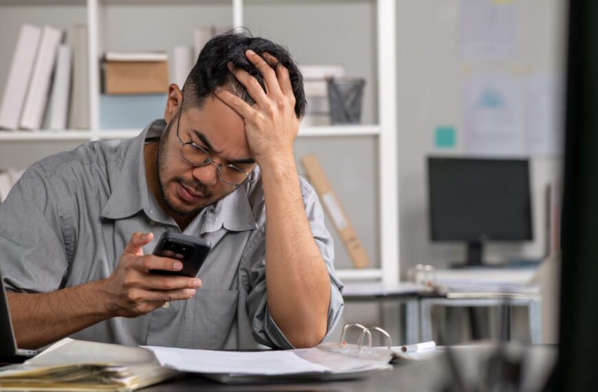 How to keep emotions out of fast-moving markets