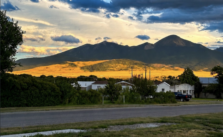 Geek insider, geekinsider, geekinsider. Com,, nathalie guasis on running short-term rentals in bozeman, business