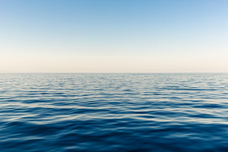 Geek insider, geekinsider, geekinsider. Com,, salt water is not a shortcut, but it may point to the next breakthrough, living