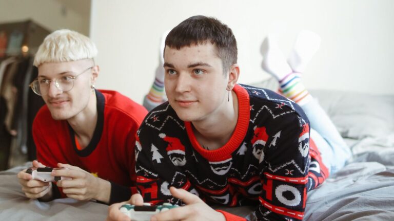Geek insider, geekinsider, geekinsider. Com,, how sports betting made its way into geek culture, lifestyle